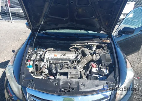 2012 Honda Accord 2.4 Se из США, поврежденный, VIN 1HGCP2F60CA122566